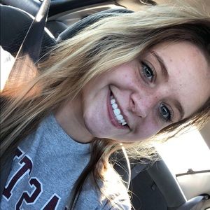 Meet your Posher, Mickenzie